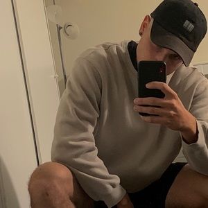 Meet your Posher, Christian